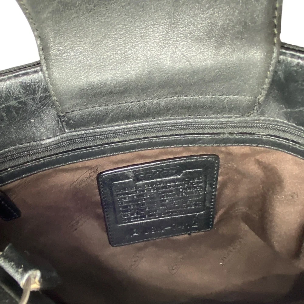 Rare Vintage Coach Handbag In Black - Picture 5 of 11